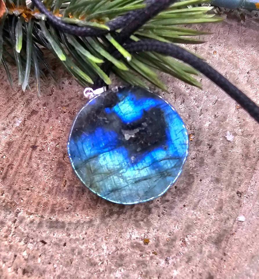 Nature Labradorite Snake Cobra Pendant Necklace