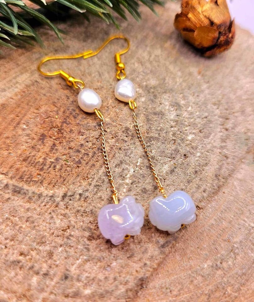 Nature Jade Hand Carved Blessing Pigs Flashy Pearl Dangle Earring