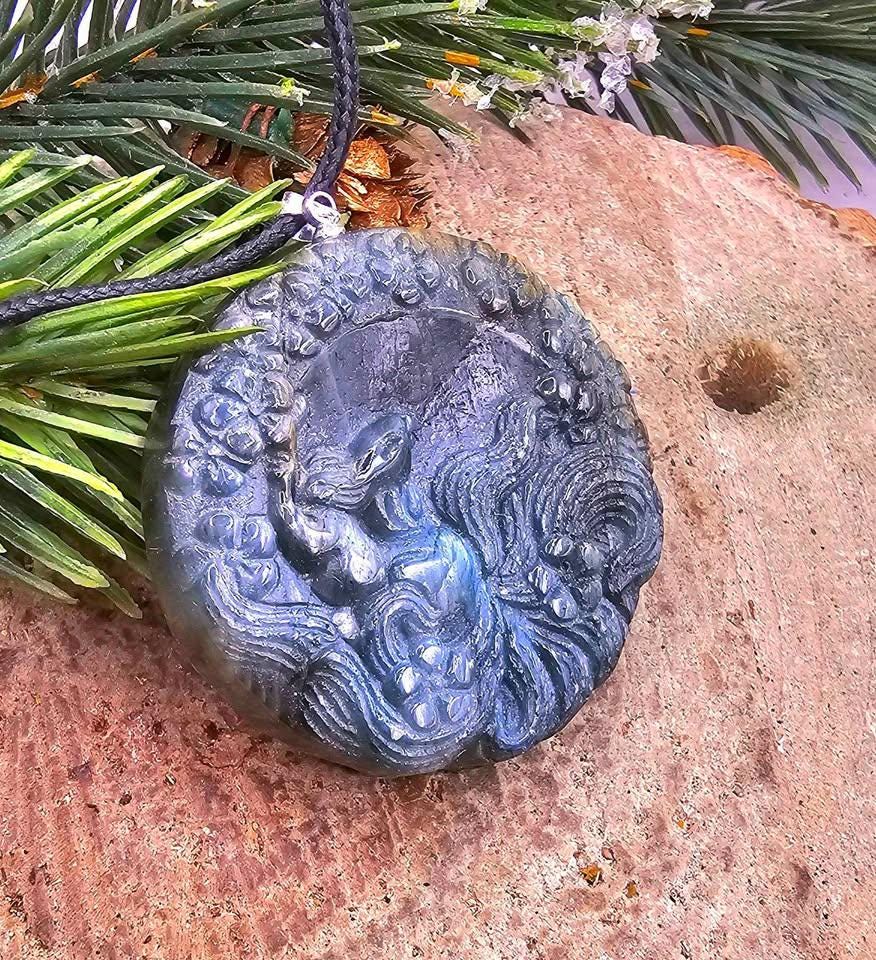 Nature Labradorite Flashy Nine Tails Fox Pendant Necklace