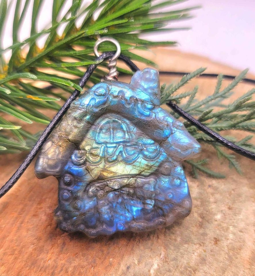 Beautiful Nature Labradorite Strong Flash Cottage Farmhouse Pendant Necklace