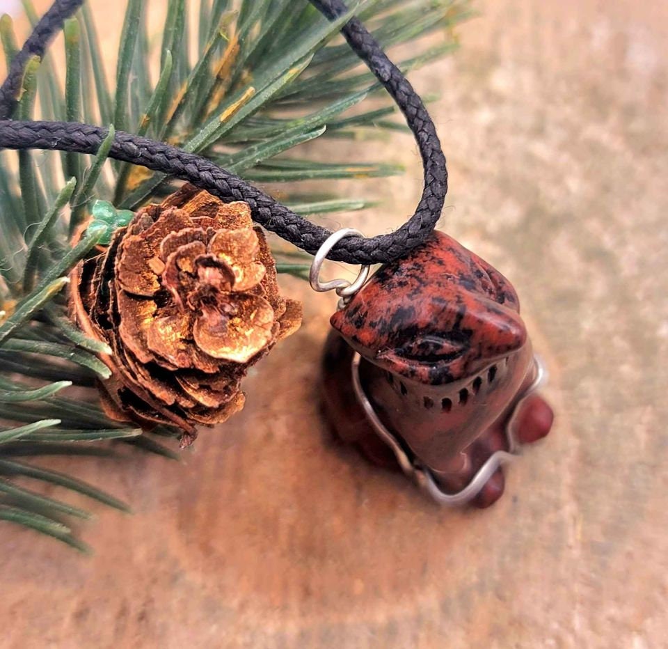 Nature Mahogany Obsidian Hand Carved Wolf Pendant Necklace