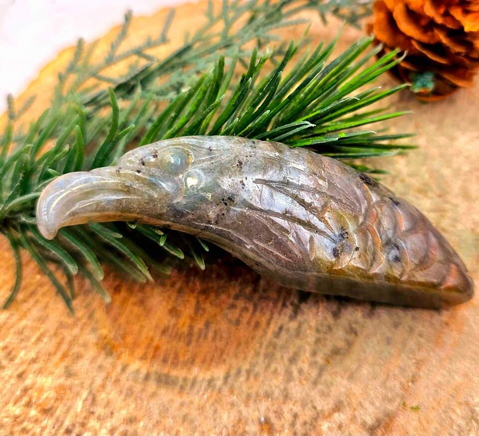 Unique Nature Labradorite Hand Carved Eagle Decor Figure