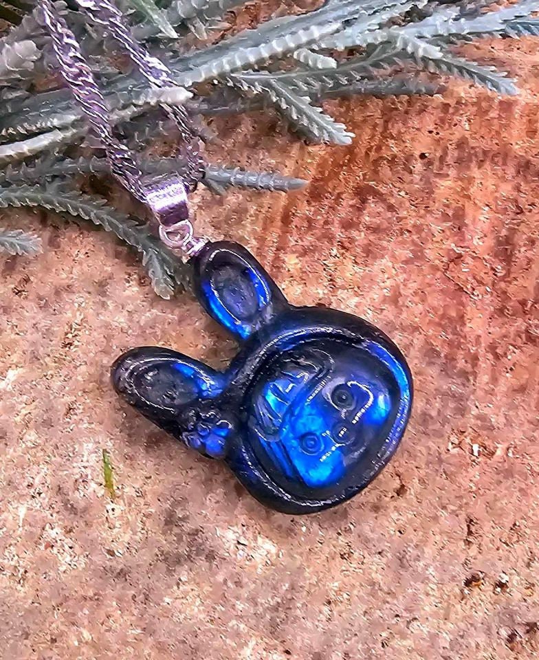 Nature Labradorite Carved Flashy Cute Rabbit Girl Pendant Necklace