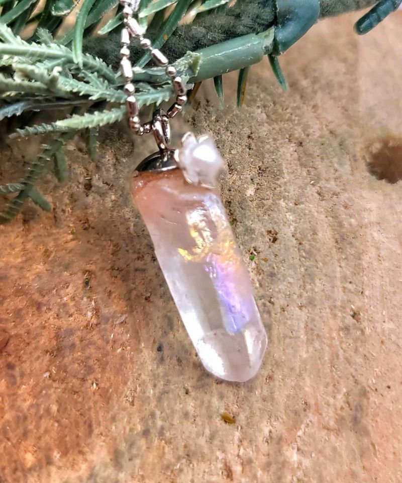 Beautiful Rainbow Aura Nature Crystal Point With Flower Pendant Necklace