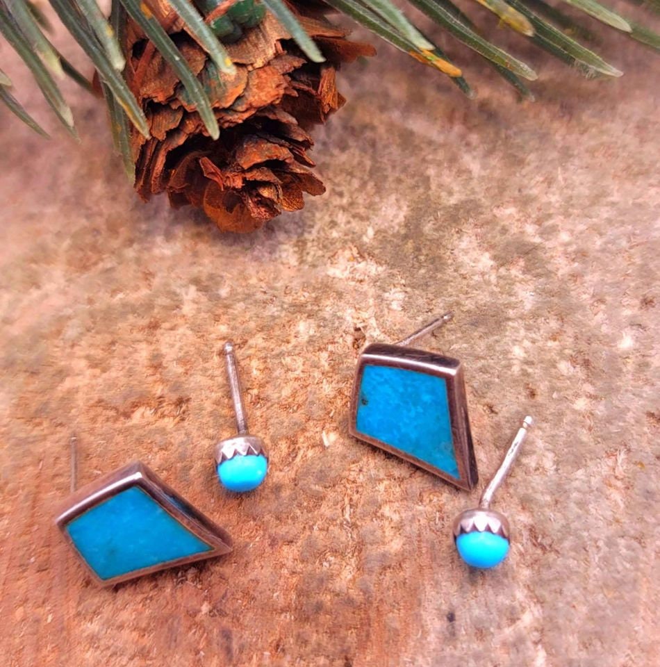 Beautiful 2 Pairs Of Nature Turquoise Diamond & Round Earstuds