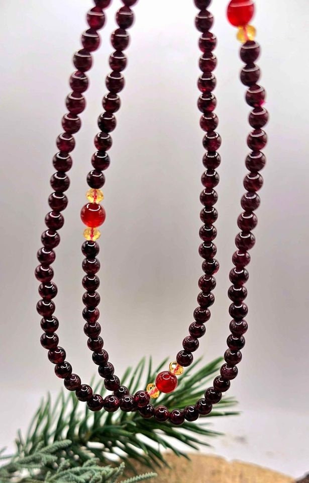 Nature Red Garnet & Agate Round Beads 18" Necklace