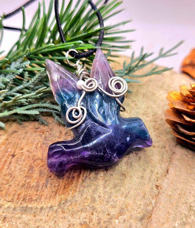 Beautiful Nature Fluorite Hand Carved Flying Dove Pendant Necklace