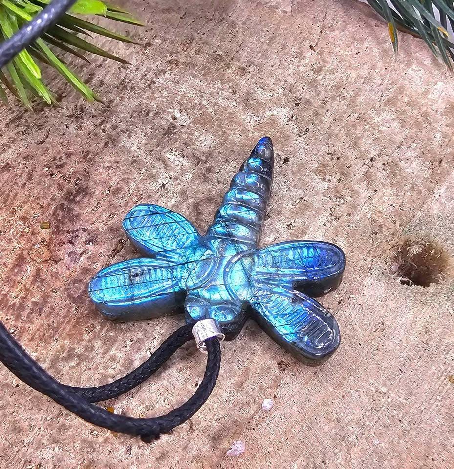 Nature Labradorite Carved Flashy Dragonfly Pendant Necklace