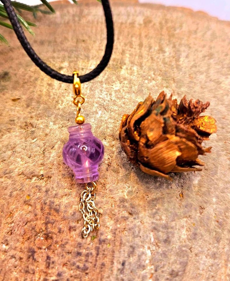 Unique Nature Amethyst Hand Carved Oriental Lantern Pendant Necklace
