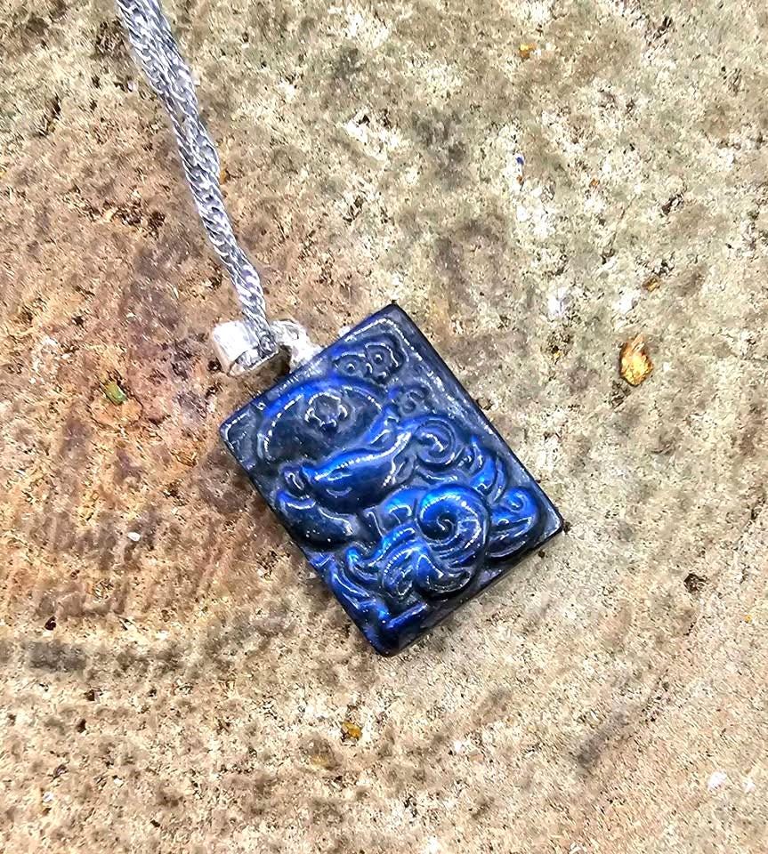 Nature Labradorite Carved Flashy Nine Tails Fox Pendant Necklace