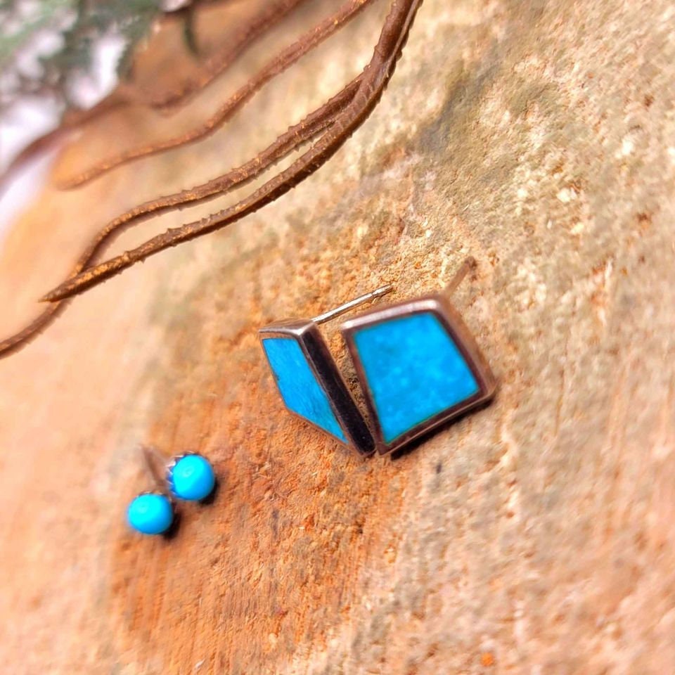 Beautiful 2 Pairs Of Nature Turquoise Diamond & Round Earstuds