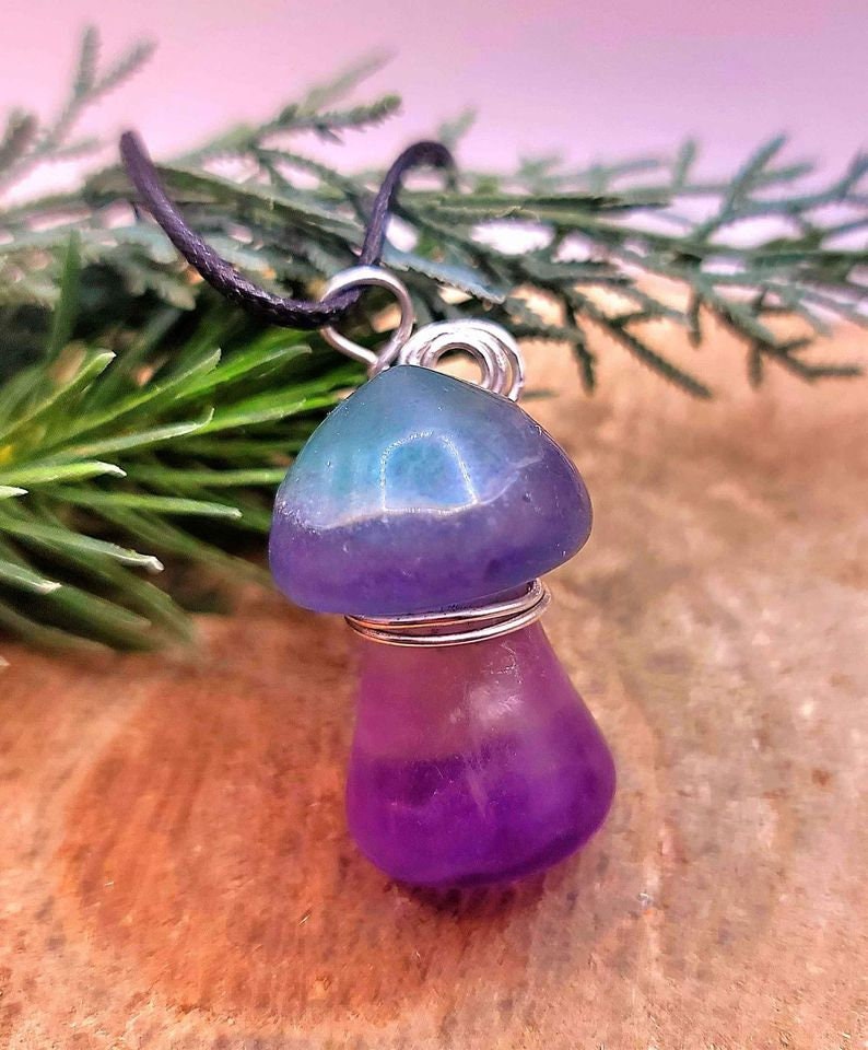 Beautiful Nature Rainbow Fluorite Hand Carved Mushroom Pendant Necklace