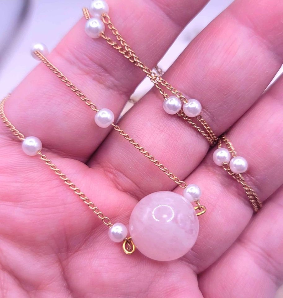 Beautiful Nature Pink Morganite White Beads Accent Rose Gold Necklace