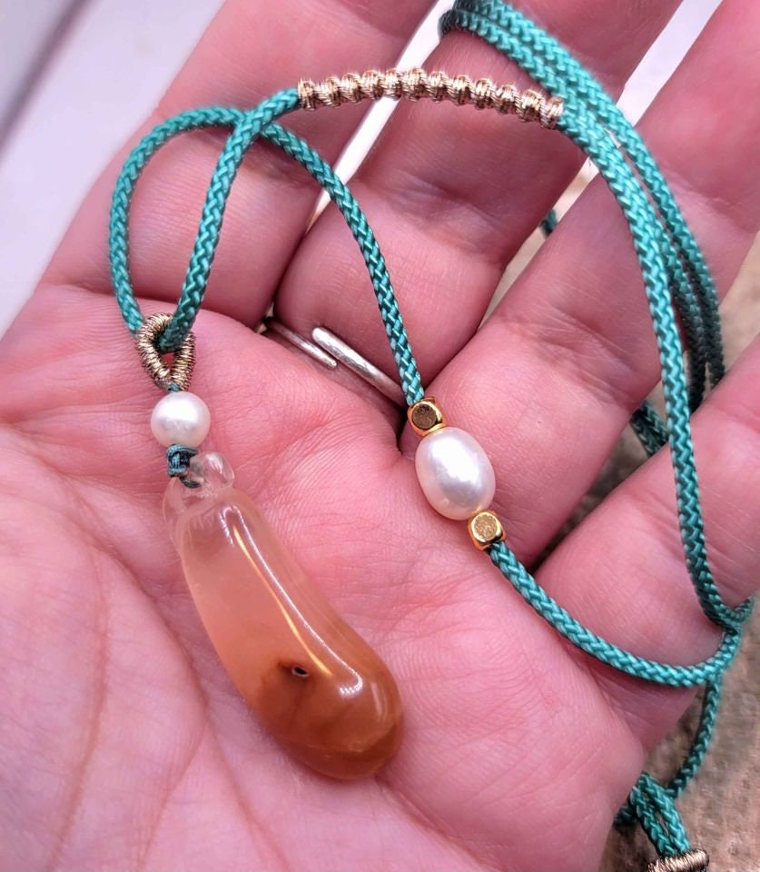 Beautiful Nature Red Rutilated Crystal Hand Carved Pepper Pearl Accent Adjustable Necklace