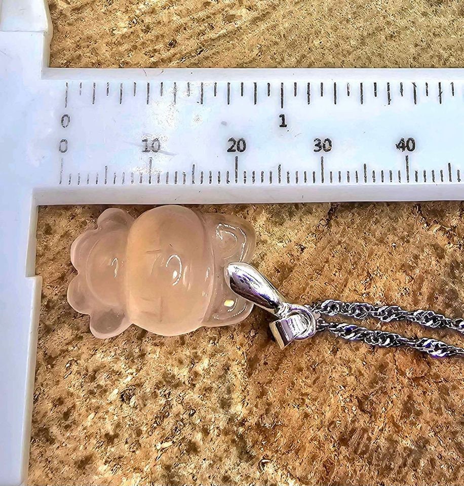Adorable Nature Rose Quartz Hand Carved Rabbit Pendant Necklace