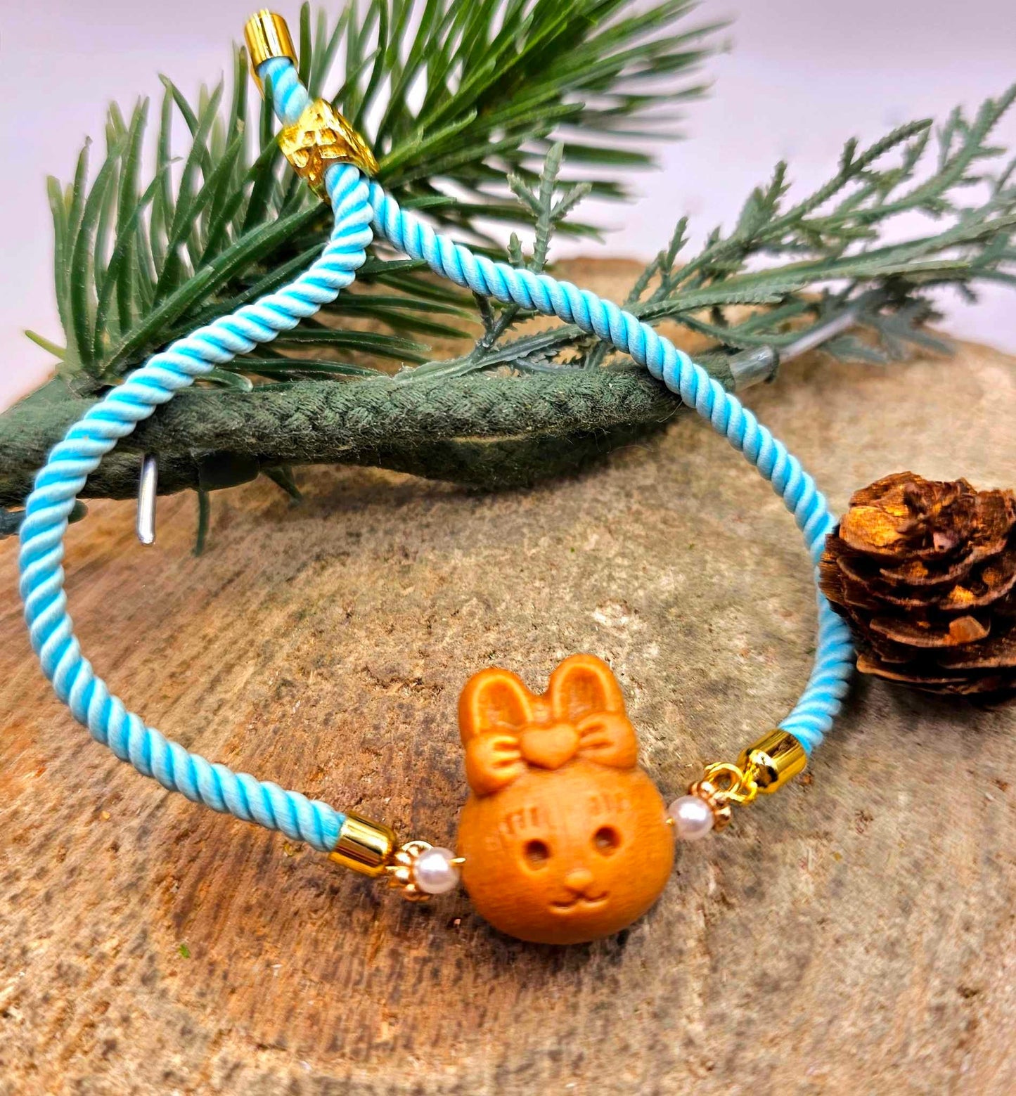Nature Crystal Wood Rabbit Head Adjustable Blue Knitted Bracelet