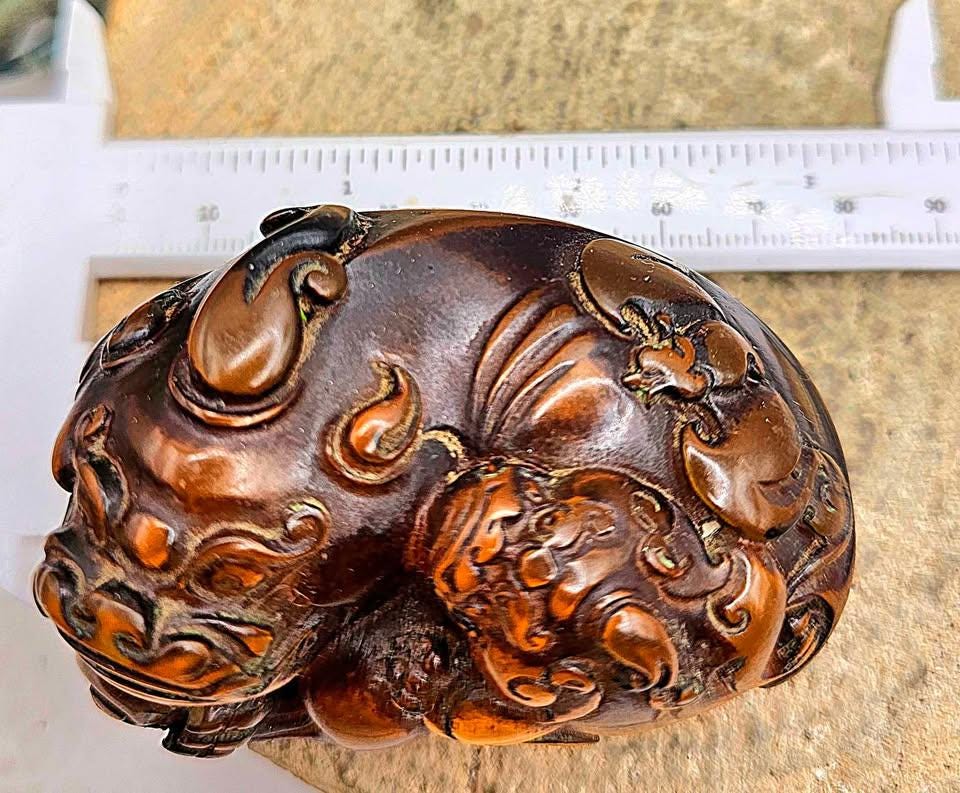 Feng Shui Pi Xiu & Toad Gold Piece Décor Figures