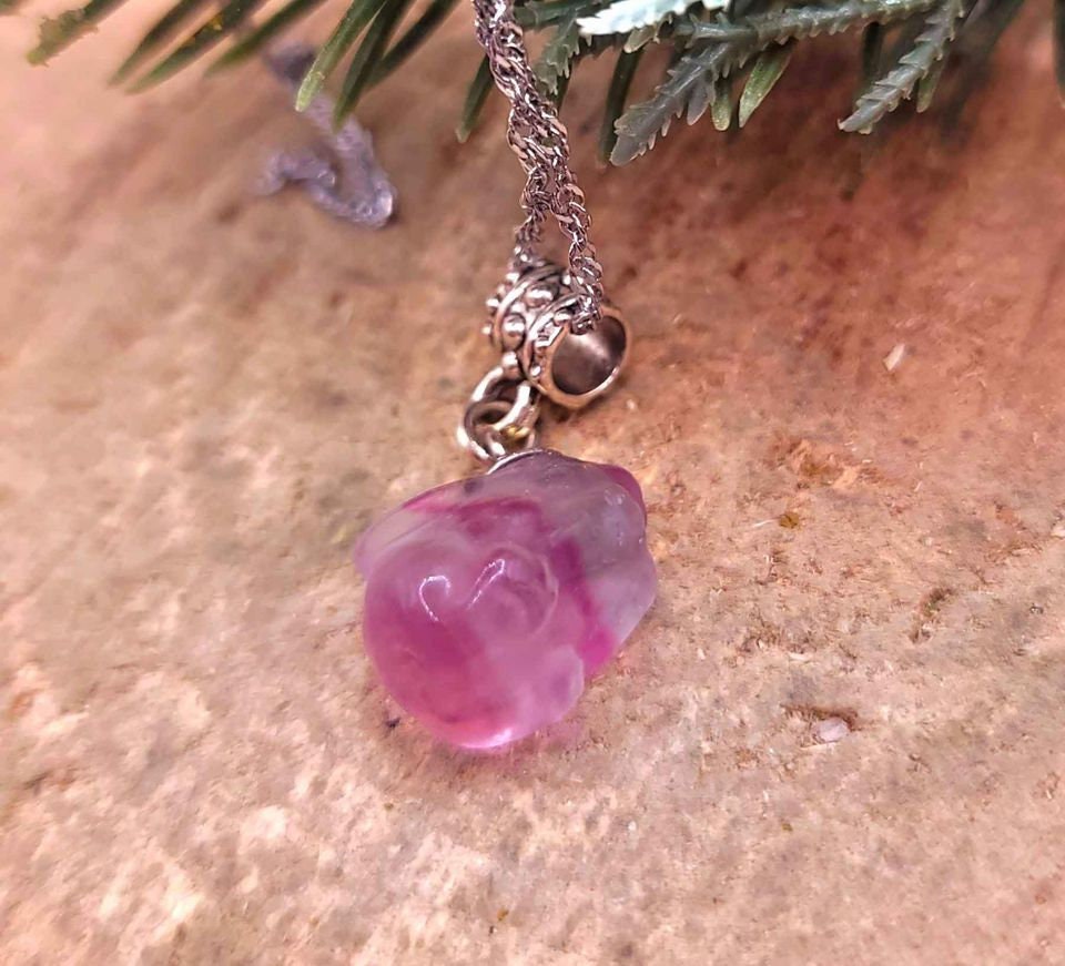 Adorable Nature Purple Fluorite Hand Carved Rabbit Pendant Necklace