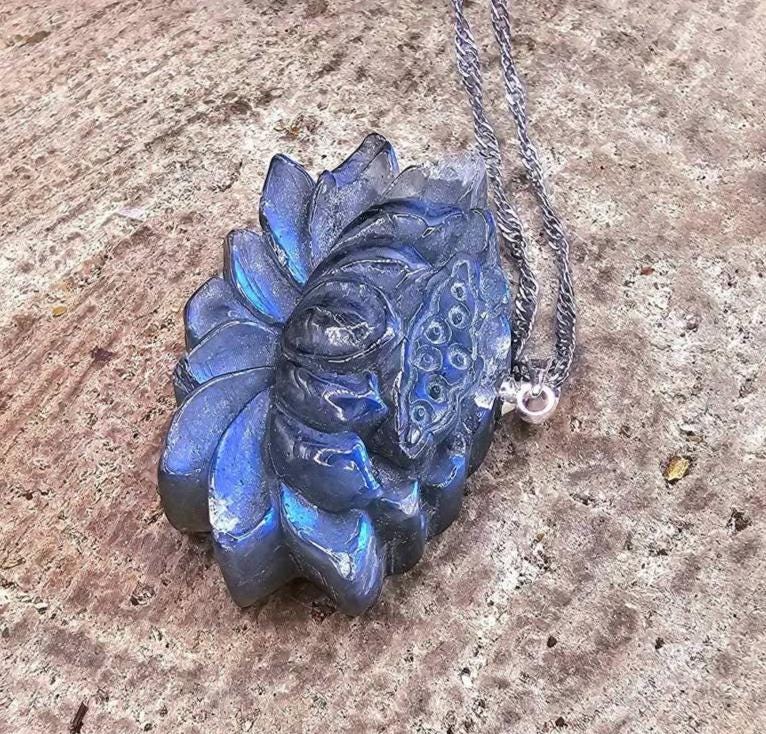 Nature Labradorite Carved Flashy Lotus Flower Pendant Necklace