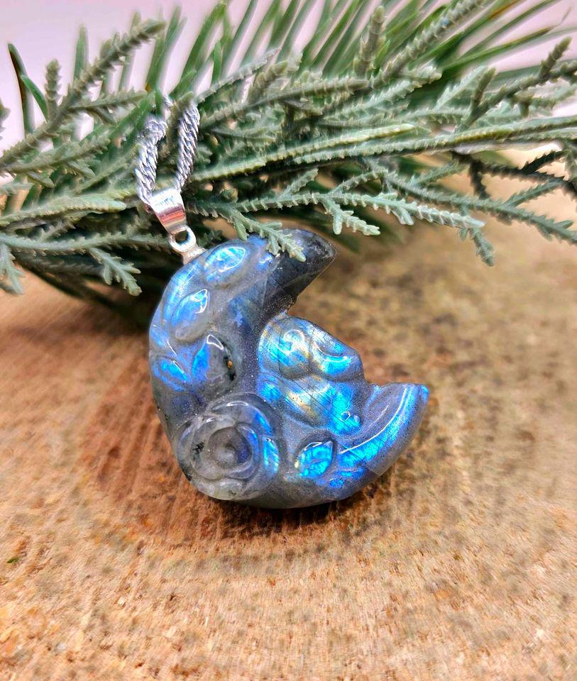 Nature Labradorite Flashy Sleeping Rabbit On Blossom Moon Pendant Necklace