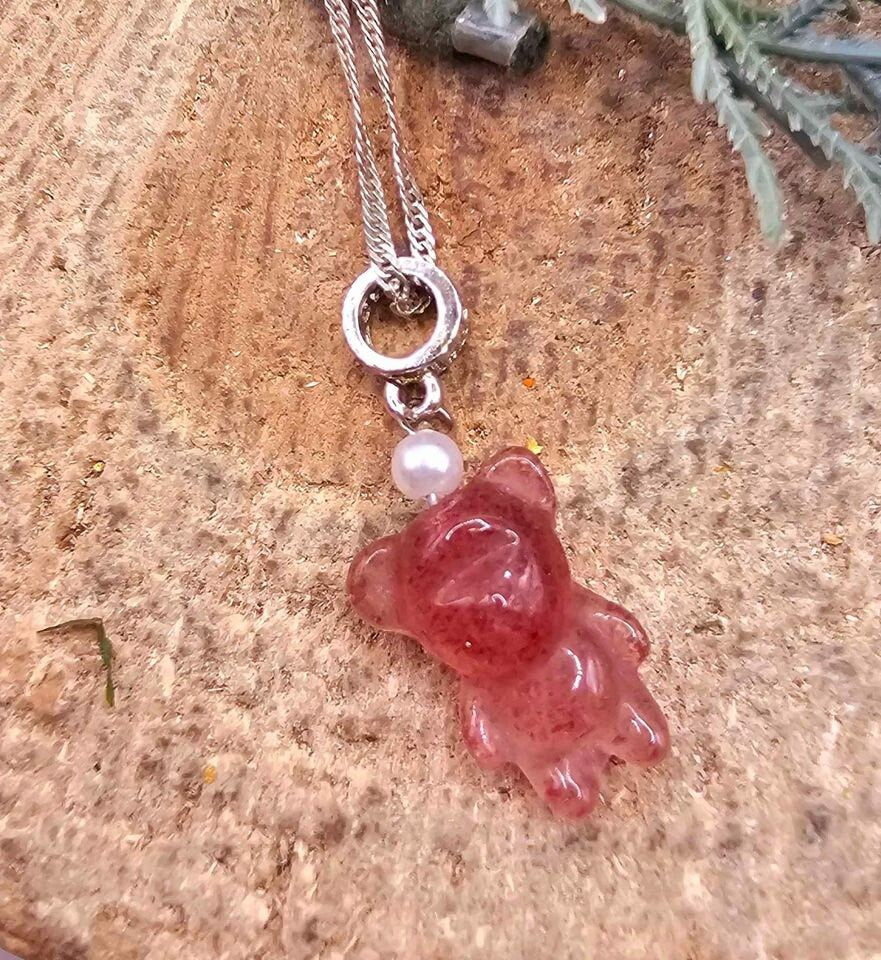 Adorable Nature Strawberry Quartz Hand Caved Bear Pendant Necklace