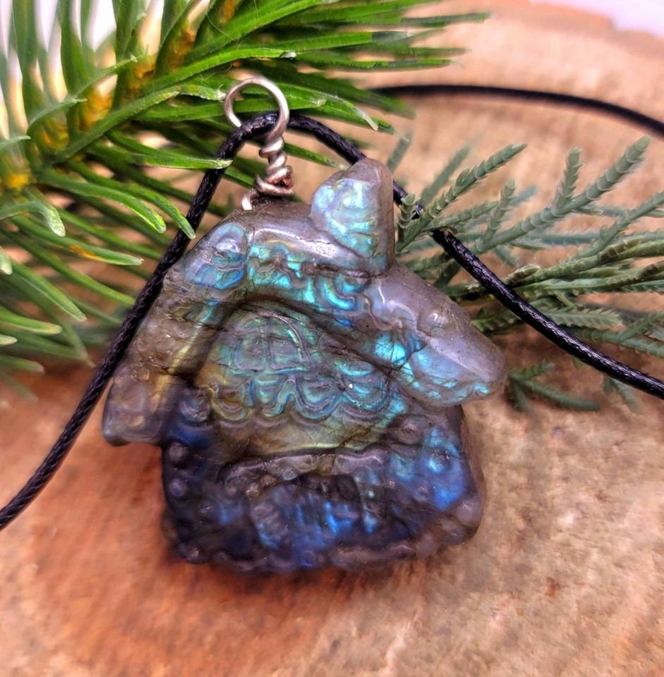 Beautiful Nature Labradorite Strong Flash Cottage Farmhouse Pendant Necklace