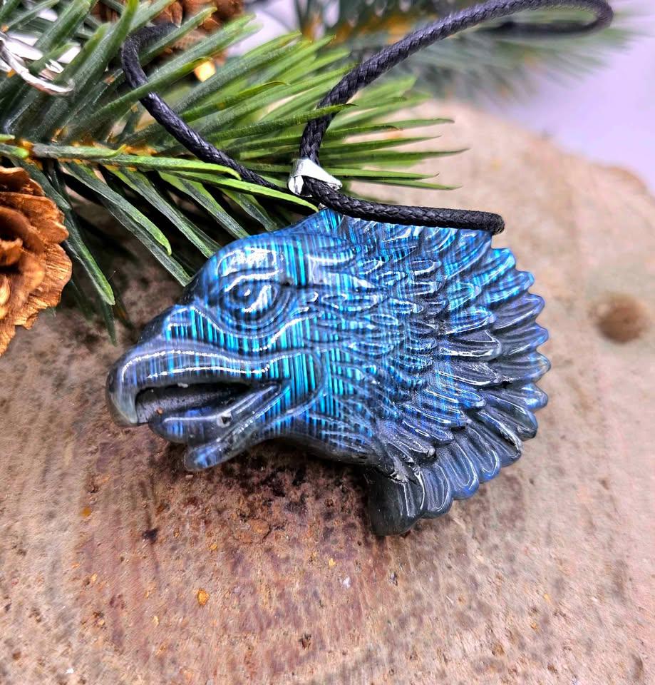 Nature Labradorite Flashy Strong Eagle Head Pendant Necklace