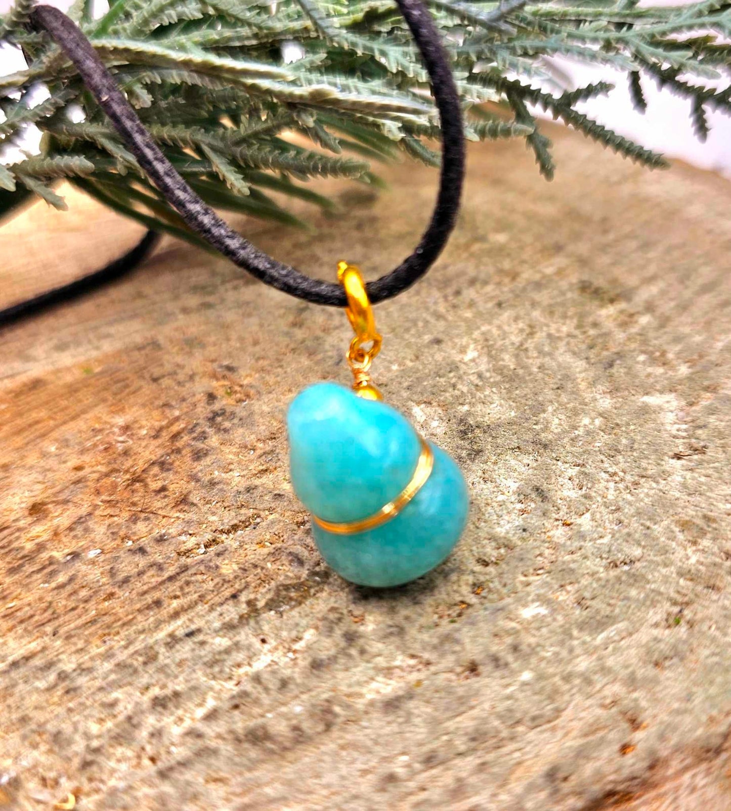 Nature Stone Carved Blessing Gourd Gold Accent Pendant Necklace