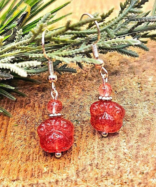 Adorable Nature Sparking Strawberry Quartz Hand Carved Paw S925 Earring