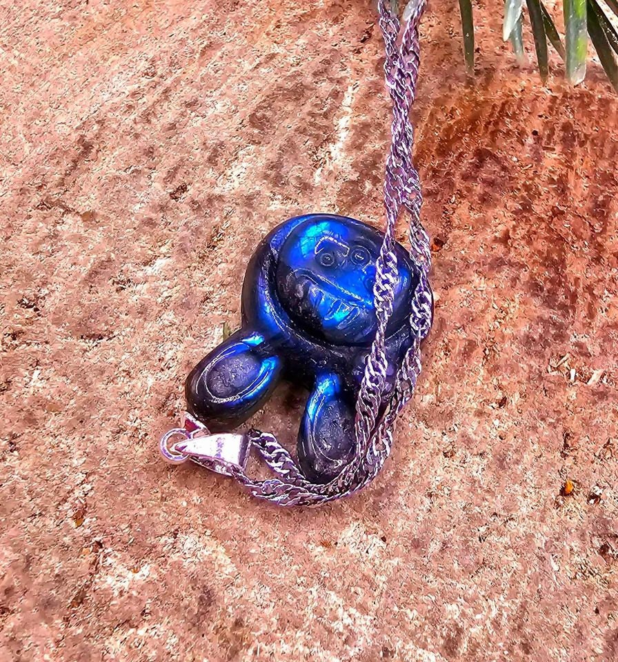 Nature Labradorite Carved Flashy Cute Rabbit Girl Pendant Necklace