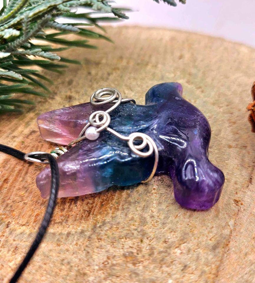 Beautiful Nature Fluorite Hand Carved Flying Dove Pendant Necklace