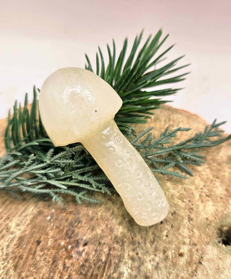 Assorted 7pcs Nature Crystal Stone Mushroom