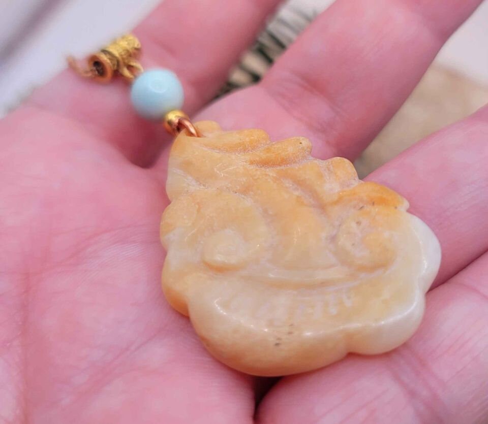 Beautiful Nature Orange Quartz Hand Carved RuiYi & Rainbow Stone Pendant Necklace