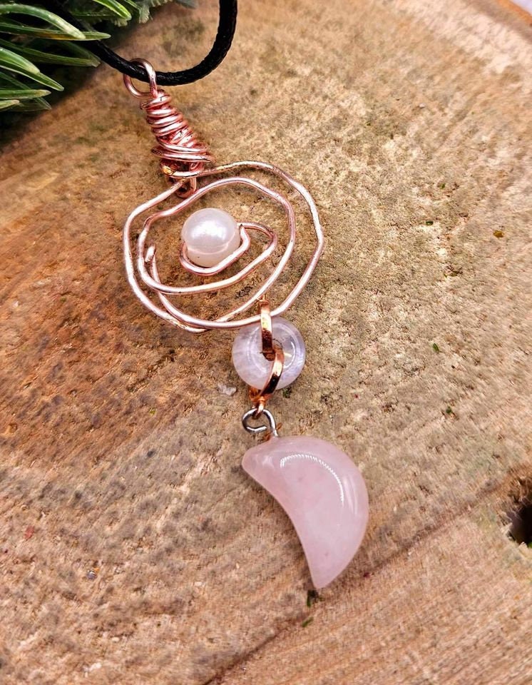 Unique Nature Moon Stone & Rose Quartz Moon Wire Wrapped Orbit Pendant Necklace