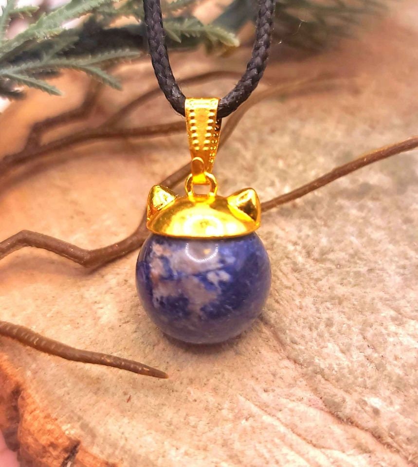 Beautiful Nature Blue Sodalite Sphere With Cat Cab Pendant Necklace