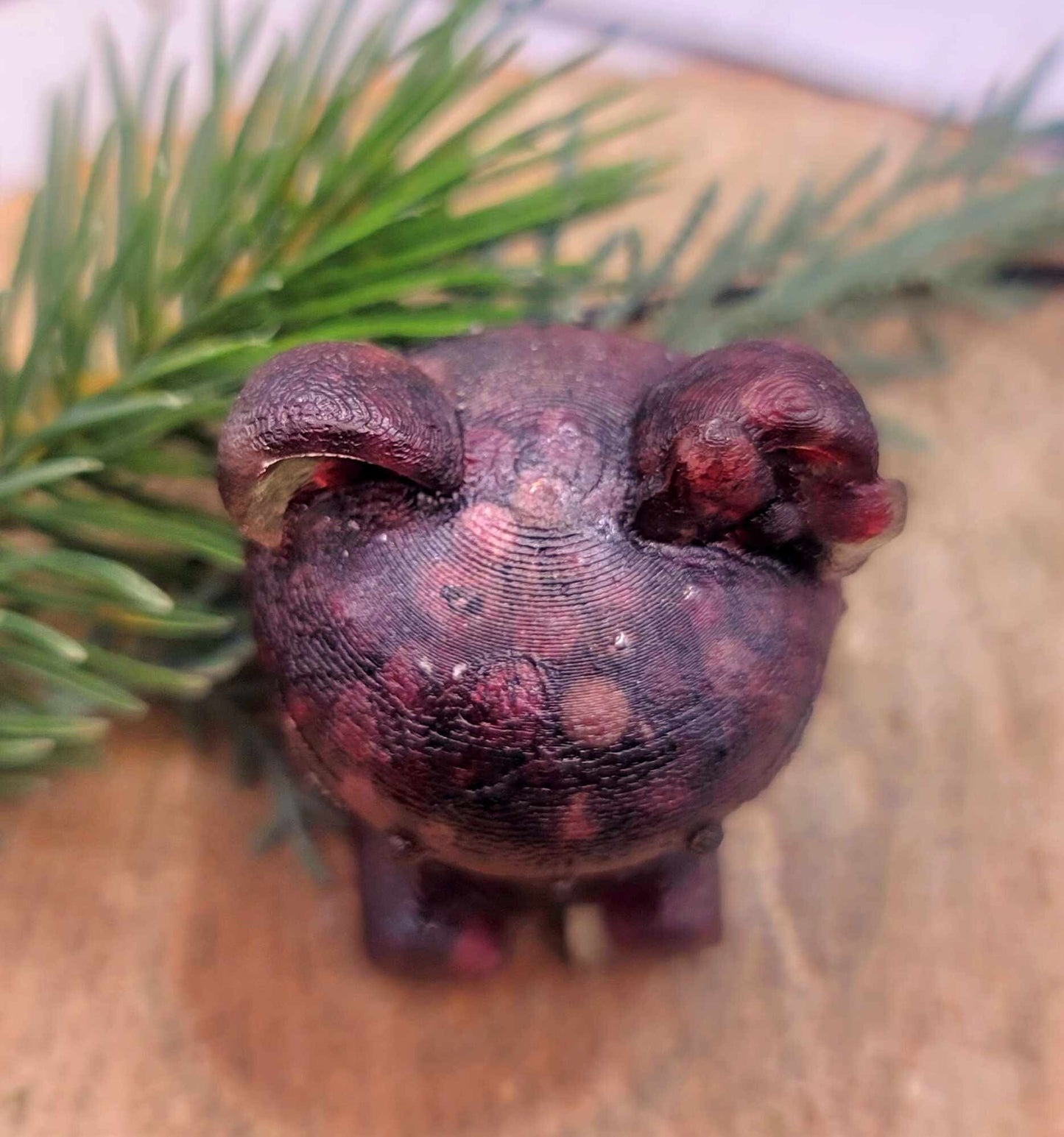 Adorable Nature Red Garnet Chips Filled Resin Sitting Kitty Cat Decor Figure