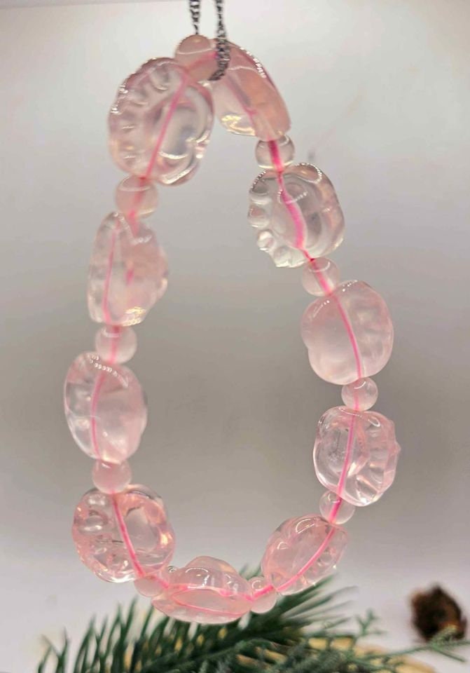 Premium Nature Rose Quartz Carved Cute Paw Beads Bracelet