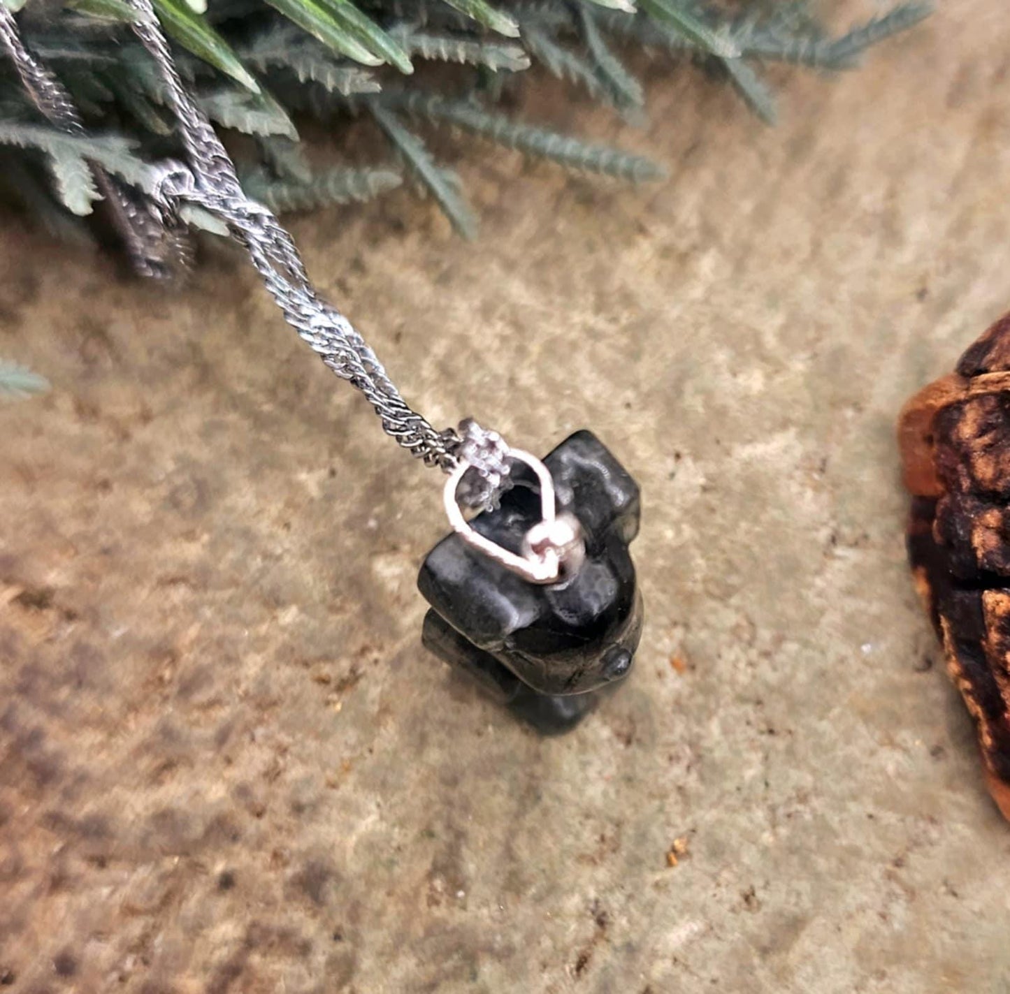 Nature Labradorite Carved Flashy Standing Bear Pendant Necklace