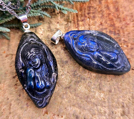 Nature Labradorite Carved Flashy Origin Of Life Pendant Necklace
