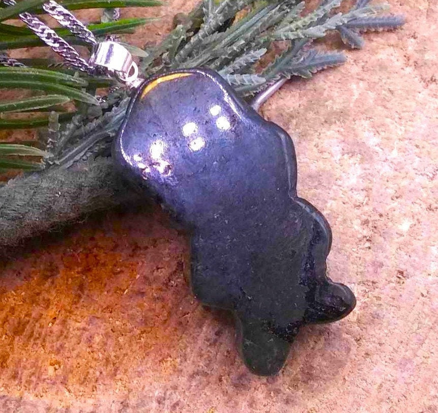 Nature Labradorite Flashy  Carved Cute Dog Pendant Necklace