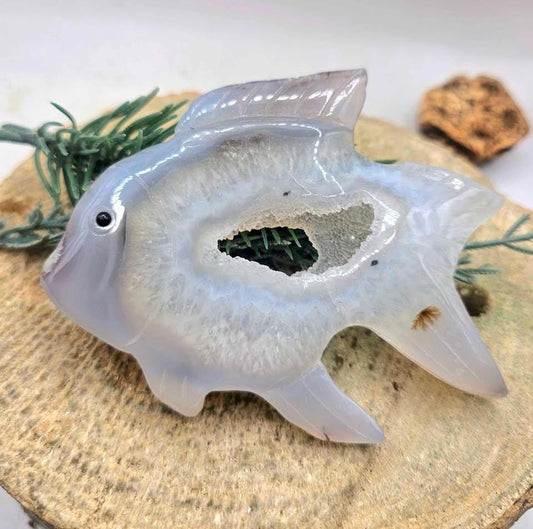 Nature Druzy Agate Hand Carved 4" Fish Figure