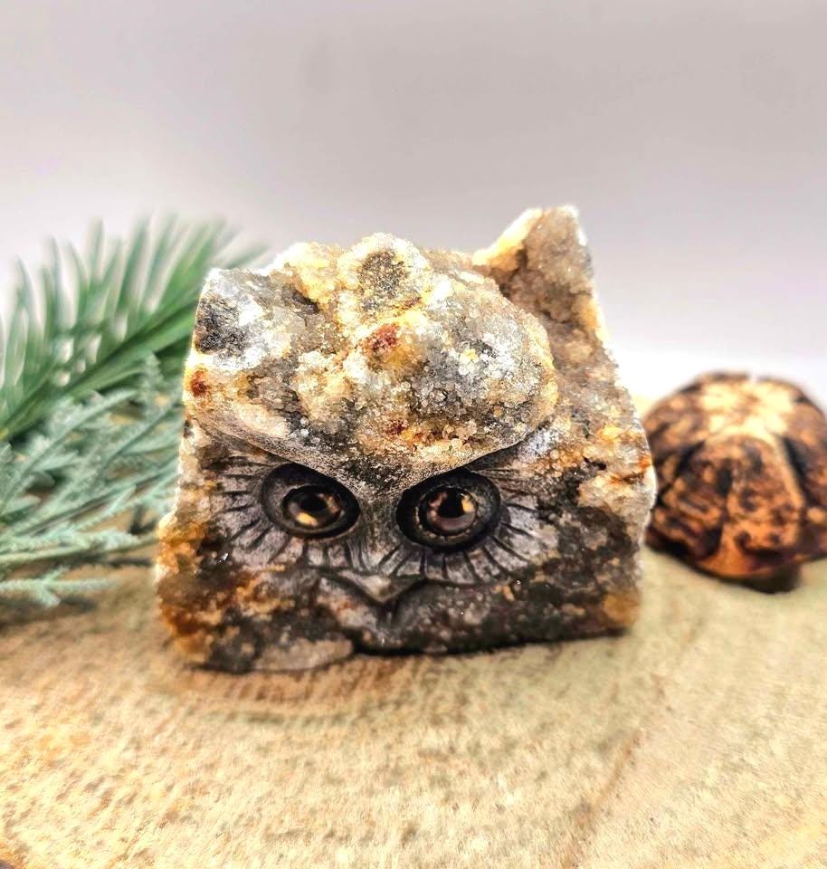 Nature Crystal Cluster Hand Carved Owl Decor Figure