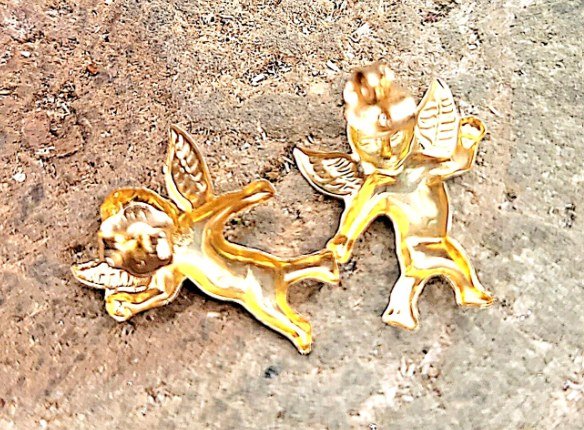 14k Gold Cherub Ear Stud