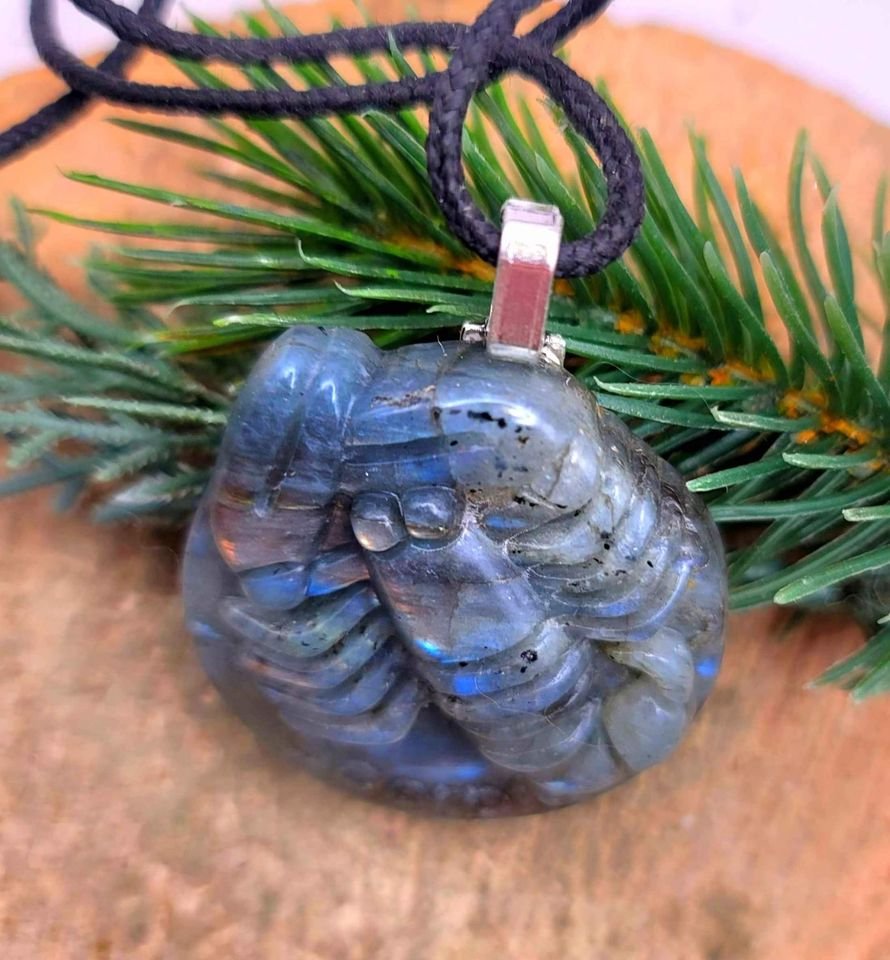 Nature Labradorite Carved Flashy Scorpio Big Pendant Necklace