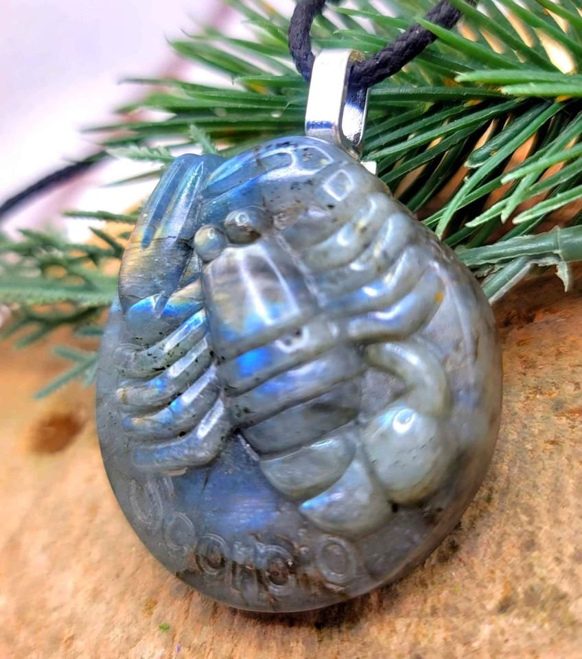 Nature Labradorite Carved Flashy Scorpio Big Pendant Necklace