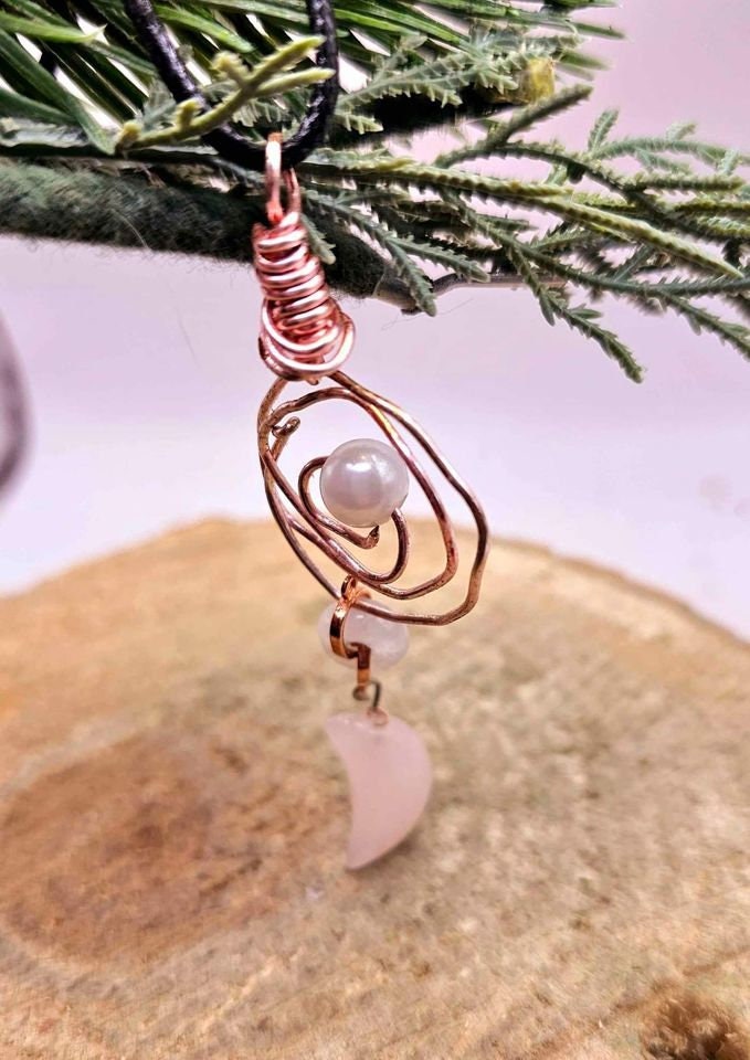 Unique Nature Moon Stone & Rose Quartz Moon Wire Wrapped Orbit Pendant Necklace