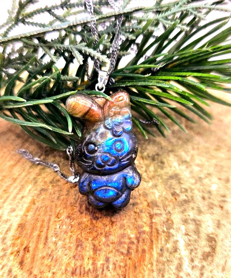 Hand-carved labradorite cheerful rabbit with flower pendant — My Aura Gemstones