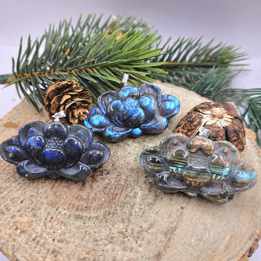 Nature Labradorite Carved Flashy Big Blossom Lotus Pendant Necklace