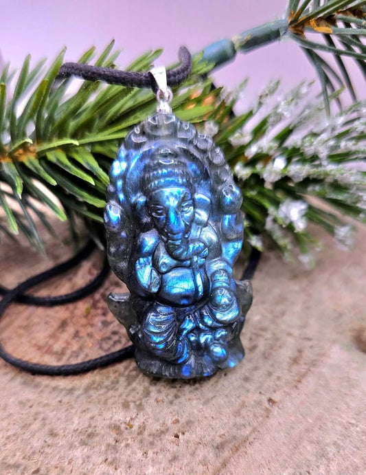 Nature Labradorite Flashy Carved Elephant God Ganesha Pendant Necklace