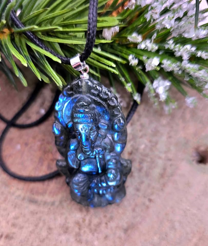 Nature Labradorite Flashy Carved Elephant God Ganesha Pendant Necklace